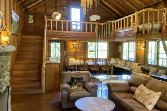 Mountain Hall - Image 1