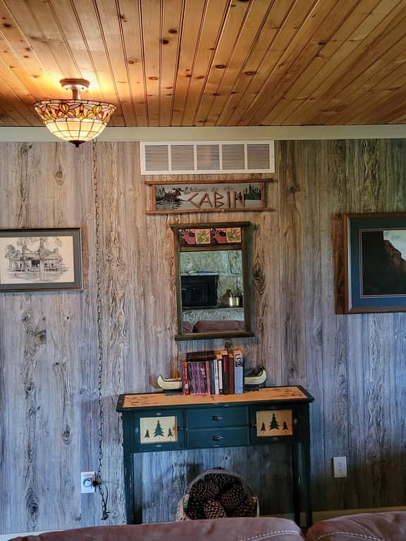 Ranch House on 750 acres near Niangua River
